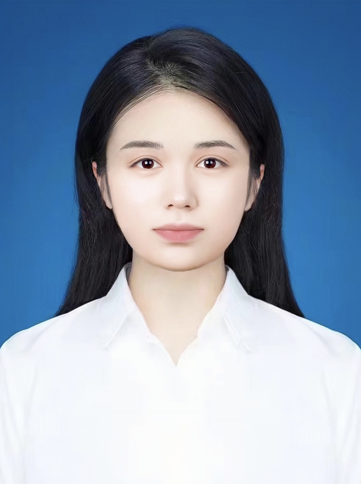 实习律师：买尔亚木古丽·买买提明