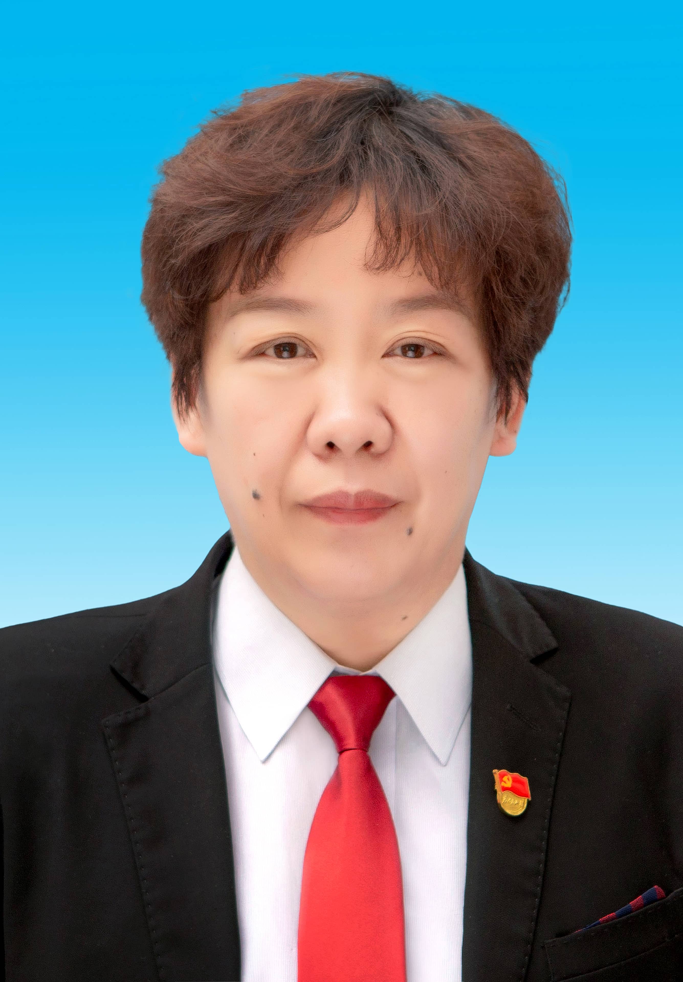 实习律师：李晓峰